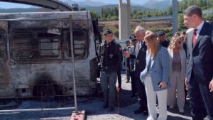 Meloni e Piantedosi in Val di Susa dopo gli assalti No Tav: 