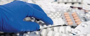 Racket dei farmaci: ecco dove finiscono le medicine rubate nei nostri ospedali