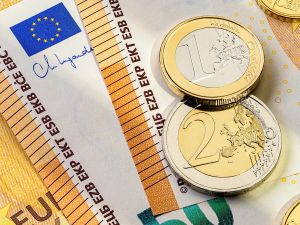 Заемите на домакинствата скочиха с 21%, ипотеките вече са 18,7 млрд. евро