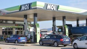 In Slovenia da martedì calano i prezzi dei carburanti: ecco le cifre aggiornate