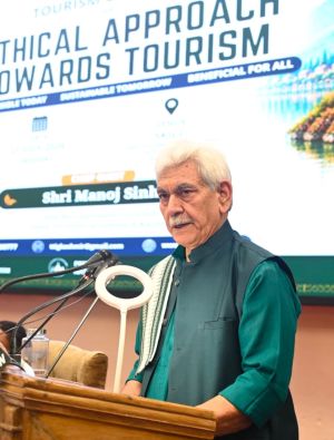 LG Sinha Addresses Ethical Tourism Conclave