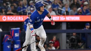 Latest on MLB trade deadline: What busy weekend means for Blue Jays