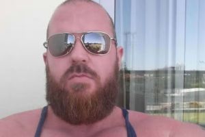 Шампион по силов трибой се удави в Майорка, в последния си миг геройски спаси любимата си