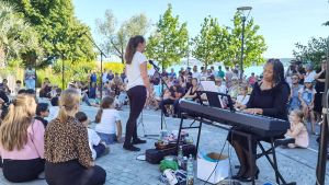 Shosholoza am Seeufer: Kinder singen afrikanische Lieder