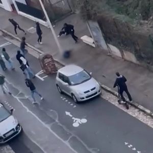 Affaire Quentin Deranque : deux des militants antifas mis en examen portent plainte à leur tour