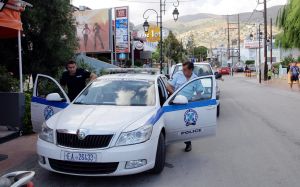 Israelis say they were attacked by anti-Israel mob who stormed their hotel in Crete