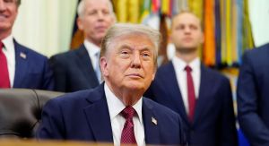 Trump vuole trattare con l’Iran, oggi riceve Netanyahu