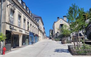 « Je n’avais pas d’argent » confie le prévenu condamné à 6 mois de prison pour une razzia nocturne à Oloron