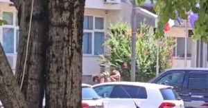 VIDEO Pogledajte trenutak privođenja muškarca osumnjičenog za vandalski napad u Međugorju
