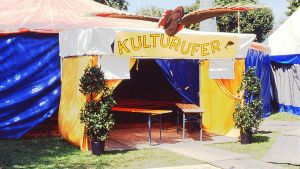 Vom improvisierten Zeltspektakel zum beliebten Festival: Erinnerungen an das erste Kulturufer