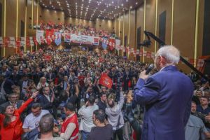 Kayyım CHP’si filminde figüran sahneleri