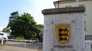 Kriegswaffenfund bei Polizeieinsatz: Schweizer vor Gericht