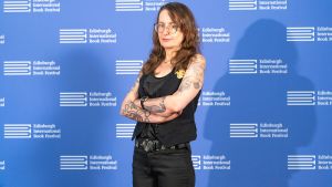Ma il greco antico non dovrebbe curare l’ottusità? Chiediamo a Emily Wilson