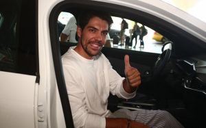 Είχε συμφωνήσει με τη Ρεάλ Σοσιεδάδ, αλλά τον πήρε ο Ολυμπιακός...