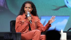 Michelle Obama Refuses to Use Apple Pay for This Reason. A Cybersecurity Expert Says the Real Risk Is Something Else