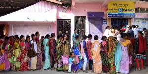When Politicians Ignore Economic Expertise