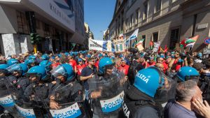 Dopo l'intesa Ucei-Anpi, la Brigata ebraica presenta una denuncia per l'espulsione dal corteo milanese del 25 Aprile