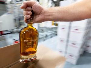 CHARLEBOIS: Canada’s internal-trade charade