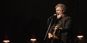 Glen Hansard: a tireless, warm‑hearted troubadour whose music brought people together