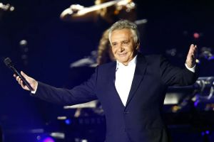 Idées|Pourquoi rendre hommage à Michel Sardou, dites-vous! Et pourquoi pas? Cynthia Sardou