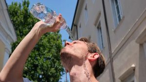 Emergenza caldo: bollini arancioni su Trieste, Venezia e Verona. Il picco tra weekend e prossima settimana