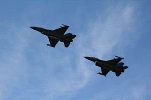 Oglasile se sirene, podignuti F-16: Ruska raketa pala u na NATO teritoriju