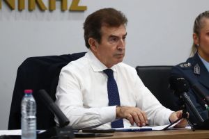Θεσσαλονίκη: Αστυνομικοί χάλασαν τη φιέστα του Χρυσοχοΐδη