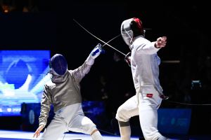 Рубанул за всех, даже за Егорян: от провала на чемпионате мира фехтовальщиков России спасло золото юниора