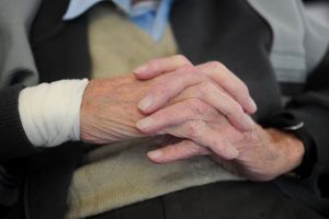 Diagnosen for norsk eldreomsorg: Når systemet spiser verdigheten
