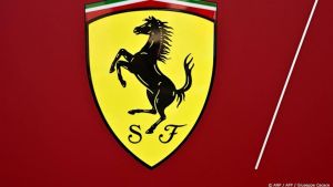 Ferrari verkoopt meer dure modellen en verhoogt winstverwachting