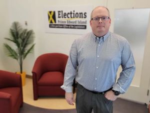 ANDY WALKER: Election reporting in the age of social media
