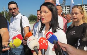 Trivićeva pozvala inspekciju da ispita „rad na crno“ Milorada Dodika: Koristi kabinet predsjednika iako to više nije