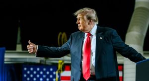 È stato consegnato a Trump un piano per colpire l’Iran