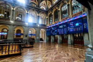 BBVA y el despertar tecnológico impulsan al IBEX 35 hasta los 19.757 puntos
