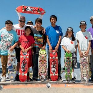 Documentário brasileiro ganha trilha de integrante do Pearl Jam