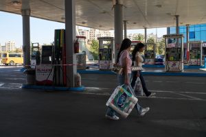 West Bank fuel shortage strands Palestinians at pump with economy running on empty