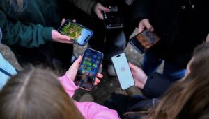 Most Australian teens still active on social media despite ban: Report