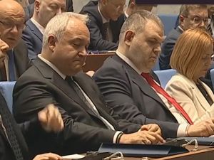 Демерджиев прати сигнал срещу Пеевски до Сметната палата