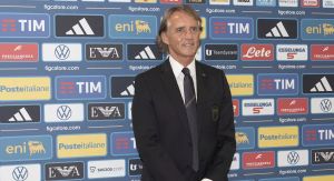 Roberto Mancini, 25 milioni l’anno senza vergogna