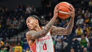 Konačno: Reprezentativac Crne Gore potpisao za Partizan