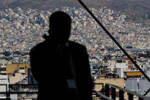 Να σπάσουμε τους δήμους ή τον υπερσυγκεντρωτισμό;