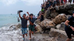 Ausnahmezustand in der EU-Exklave Ceuta: Nun schickt Spanien das Militär