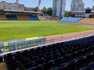 7500 евро на мач – скъп наем или елегантно събиране на стари дългове?