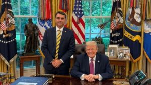 Um títere de Trump no Planalto não hesitaria em tirar o Brasil da OMS