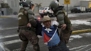Indultos a militares y policías por delitos de violencia institucional durante el estallido social: la derecha contra el estado de derecho
