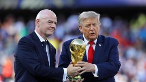 El plan de Infantino fracasa y la FIFA suspende la privatización del Mundial: 