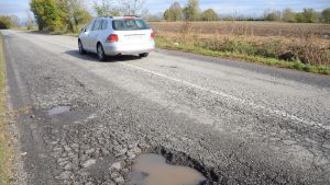 Strade a pezzi, ai piccoli Comuni pavesi 1,37 milioni di euro: ecco chi riceve i finanziamenti