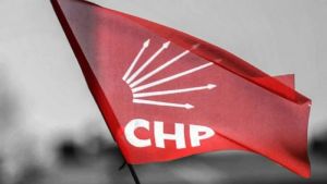 İki CHP de geçmişini sahipleniyor
