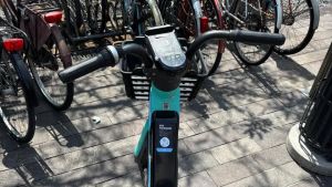 Bike sharing a Padova, Dott non ingrana: «Bici rotte e rischi per gli utenti»