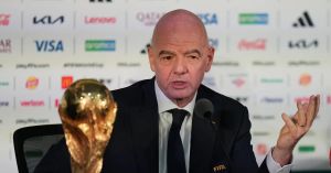 Infantino perdió el Mundial... y puede perder la FIFA